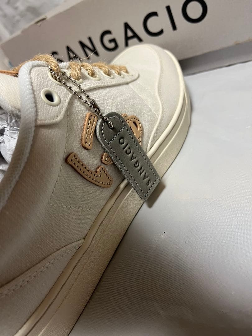 新品未使用 via SANGACIO にゅ 28.0cm オーガニックホワイト