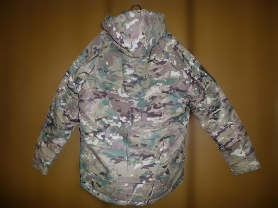 ロシア軍 VKPO3.0 防寒服 マルチカム サイズ44 - メルカリ