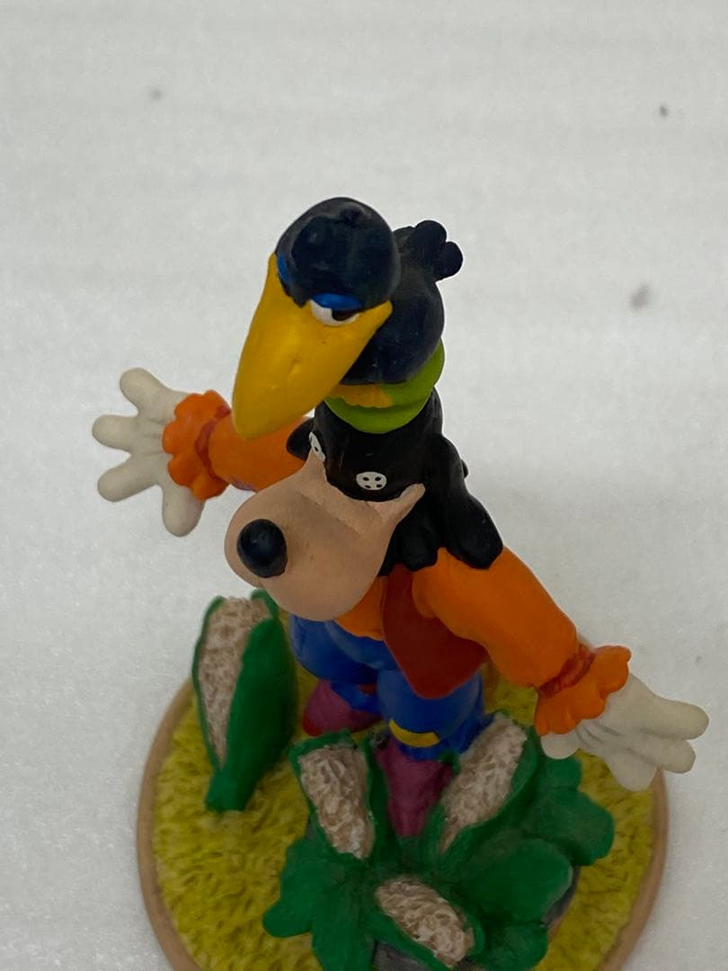3-2783 レア グーフィー かかし フィギュア トゥーンタウン Disney