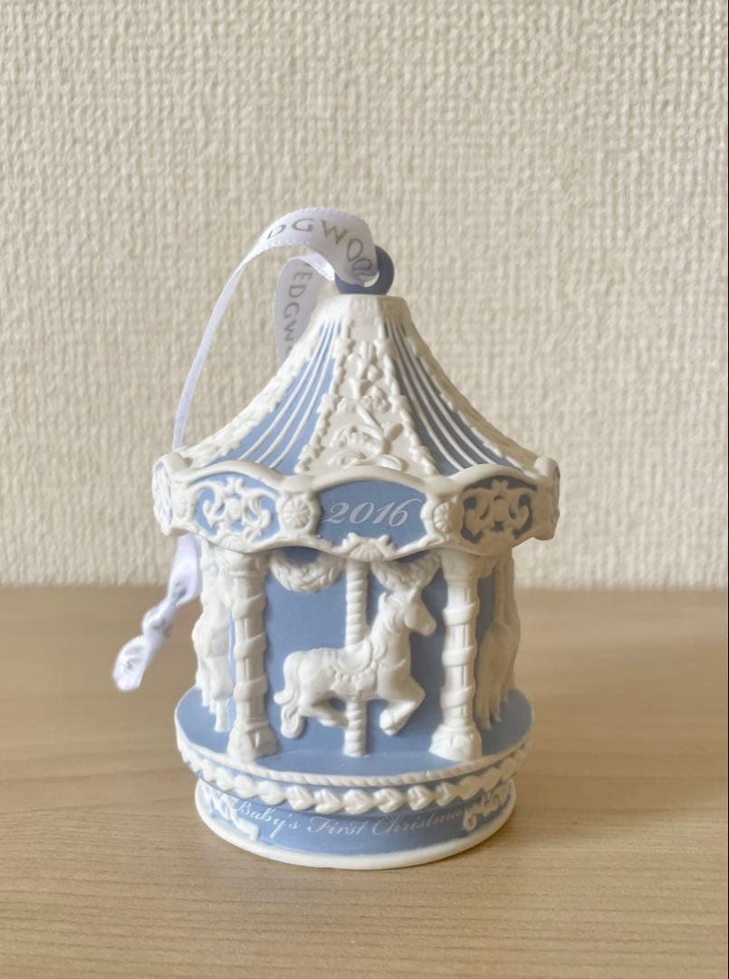 ウェッジウッド クリスマスオーナメント 2016メリーゴーランド - メルカリ