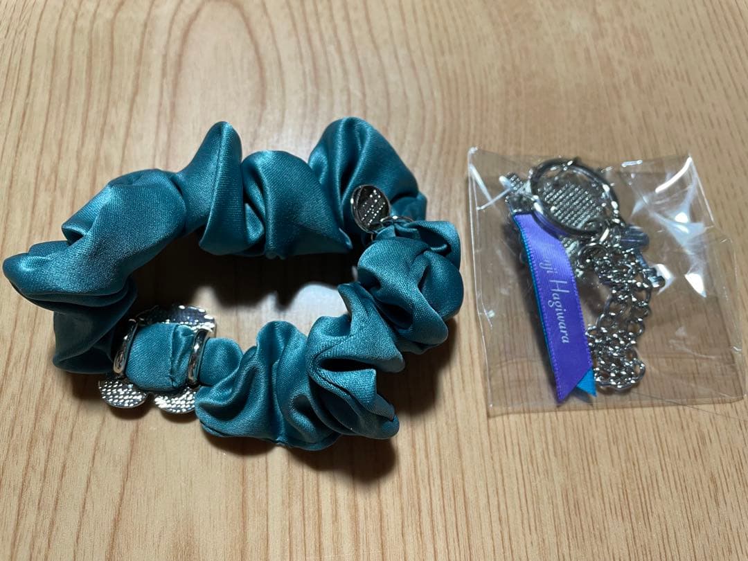 USJ 名探偵コナン 松田陣平ヘアゴム、萩原研二バッグチャーム - メルカリ