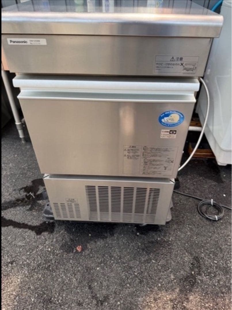 パナソニック業務用製氷機SIM-S3500B(エリア限定品) 製氷機 パナソニック SIM-AS3500（旧：SIM-S3500B） アンダー