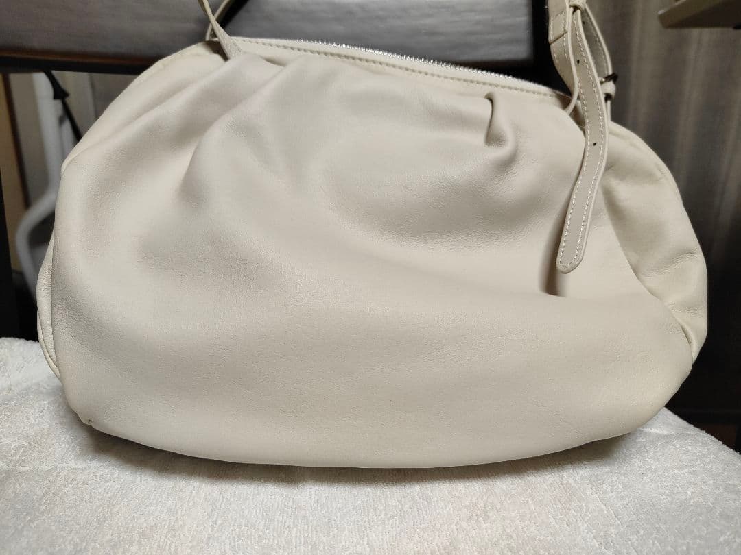 新品未使用】ear PAPILLONNER コロンボストン アイボリー - メルカリ