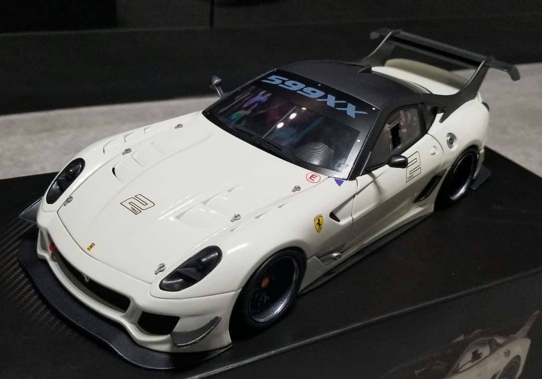 【レア美品】1/18 マテル エリート フェラーリ 599XX EVO Ferrari-599XX-Evo_015.jpg