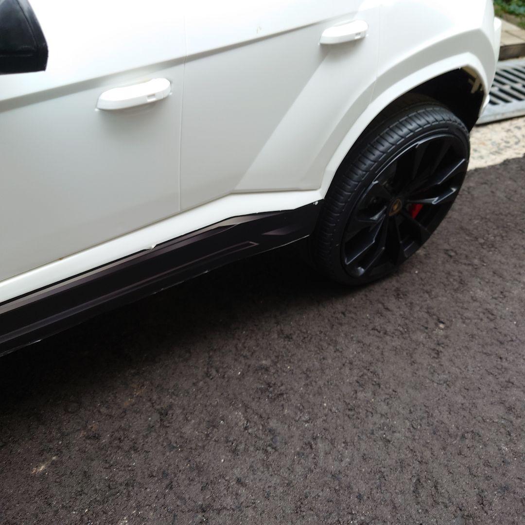 電動乗用カー　ウルス（引取限定）