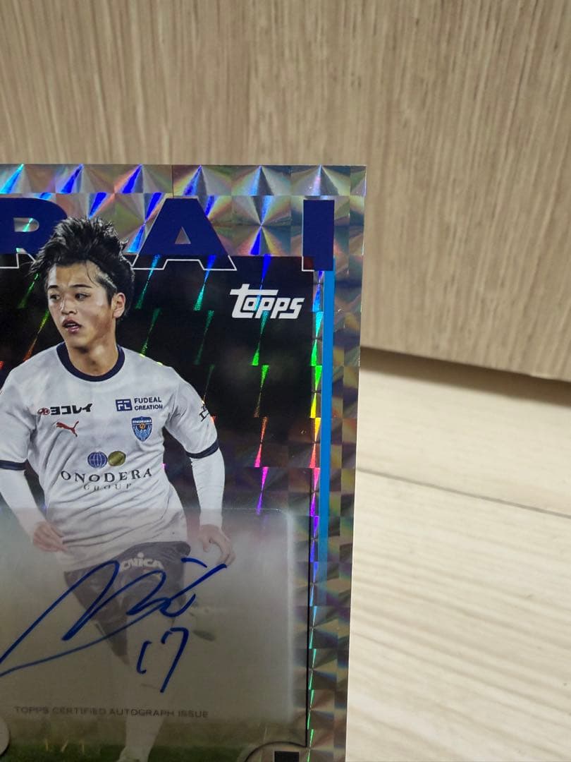世界1枚 横浜FC 2025topps 新井瑞希 直筆サイン 1of1 jリーグ - メルカリ