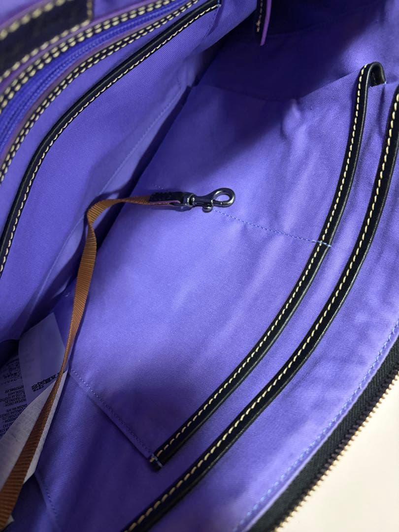 Dooney&Bourke ノートルダムの鐘　トートバッグ　日本未発売　美品