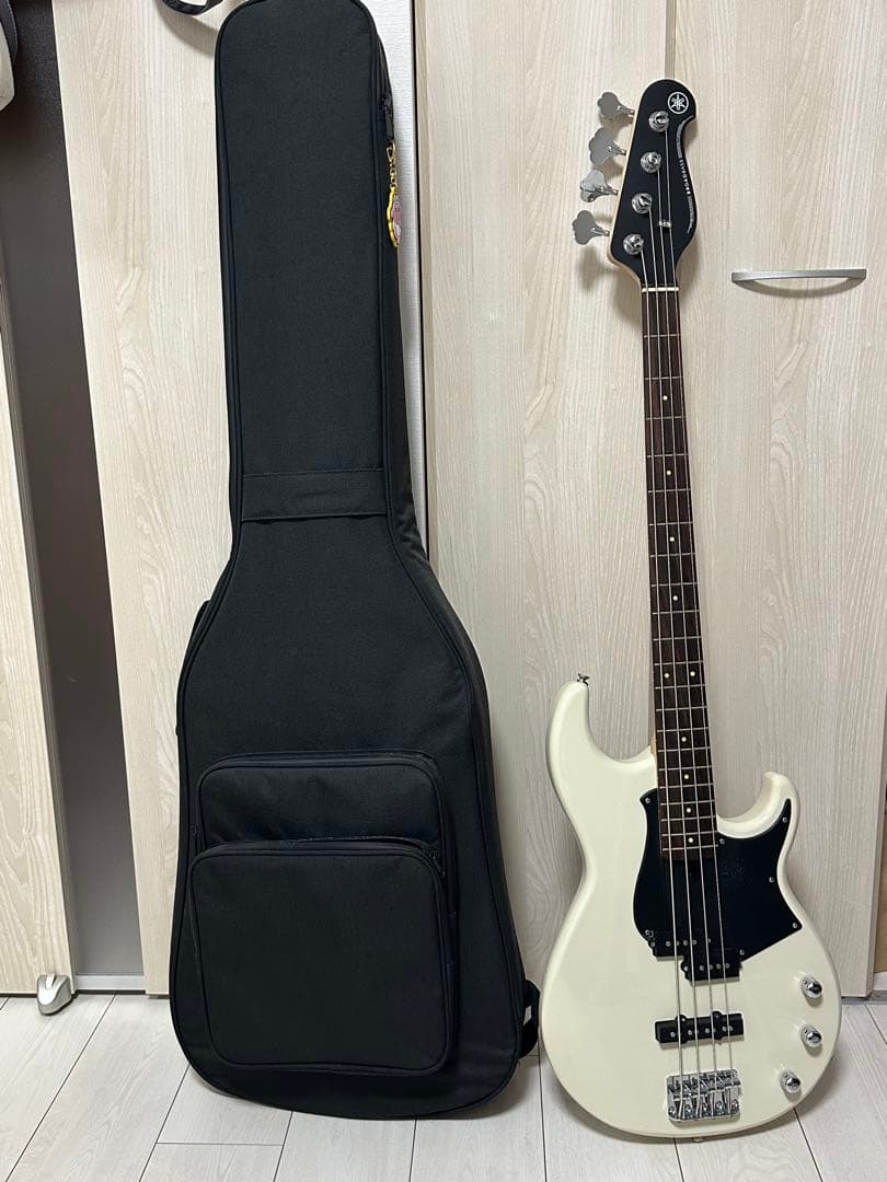 Yamaha エレキベース bb234 Yamaha BB434 4-String Bass Guitar w/Maple Fretboard - Black Yamaha