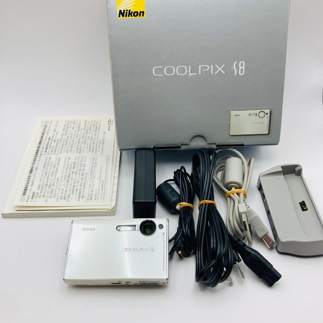 Nikon COOLPIX S8 コンパクトデジタルカメラ　ニコン　クールピクス 中古：B(並品)】ニコン（Nikon）COOLPIX S8 グロスホワイト【710万画素