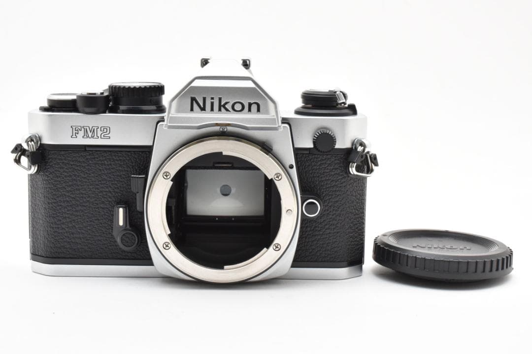 新品級 NIKON ニコン NEW FM2 シルバー モルト新品交換済 C624 Nikon New FM2 シルバー, MD-12付き – ねりま中古カメラきつね堂