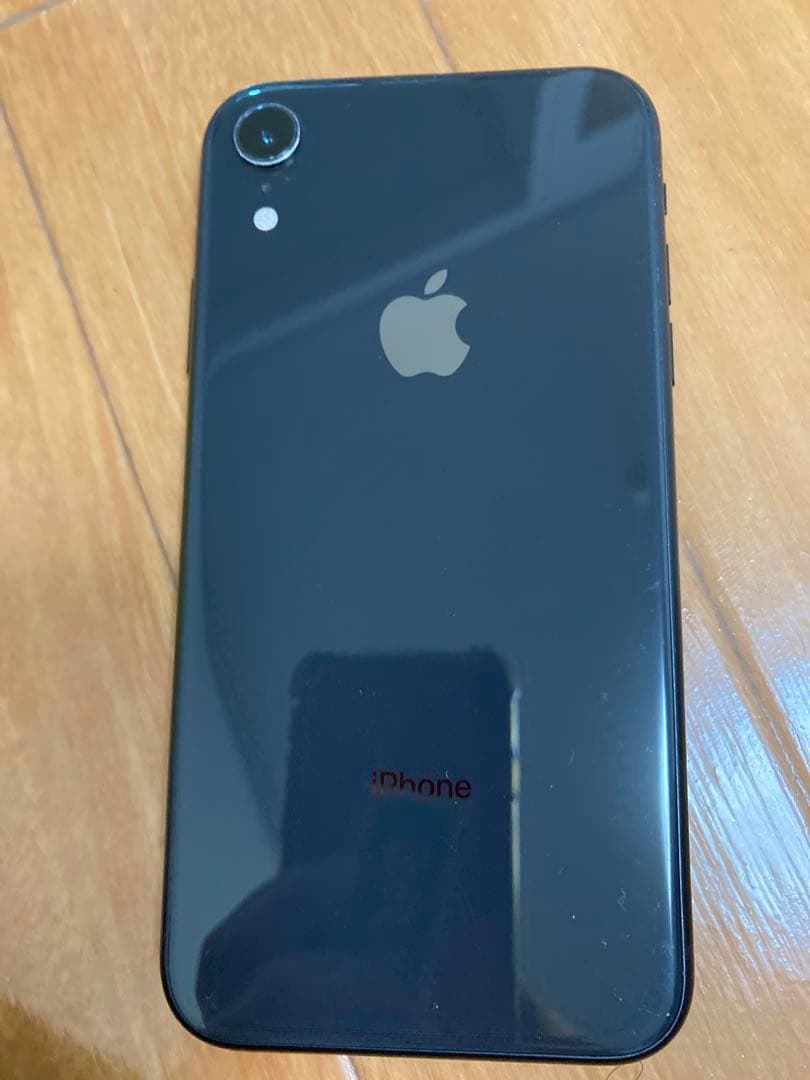 Apple iPhone XR ブラック　美品 Amazon.com: Apple iPhone XR, Fully Unlocked, 64 GB - Black