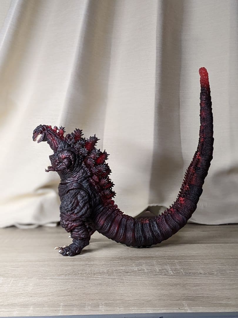 S.H.MonsterArts ゴジラ (2016) 夜間戦闘Ver.