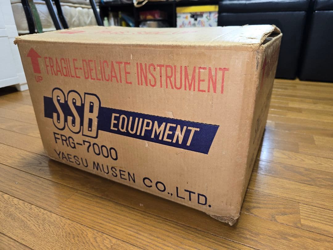 Yaesu FRG-7000 受信機 - メルカリ