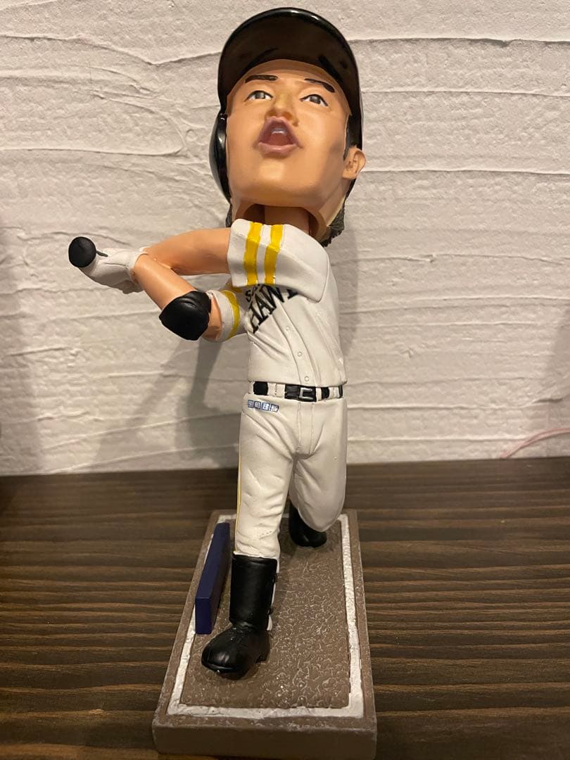 ソフトバンクホークス 柳田悠岐 ボブルヘッドフィギュア - メルカリ