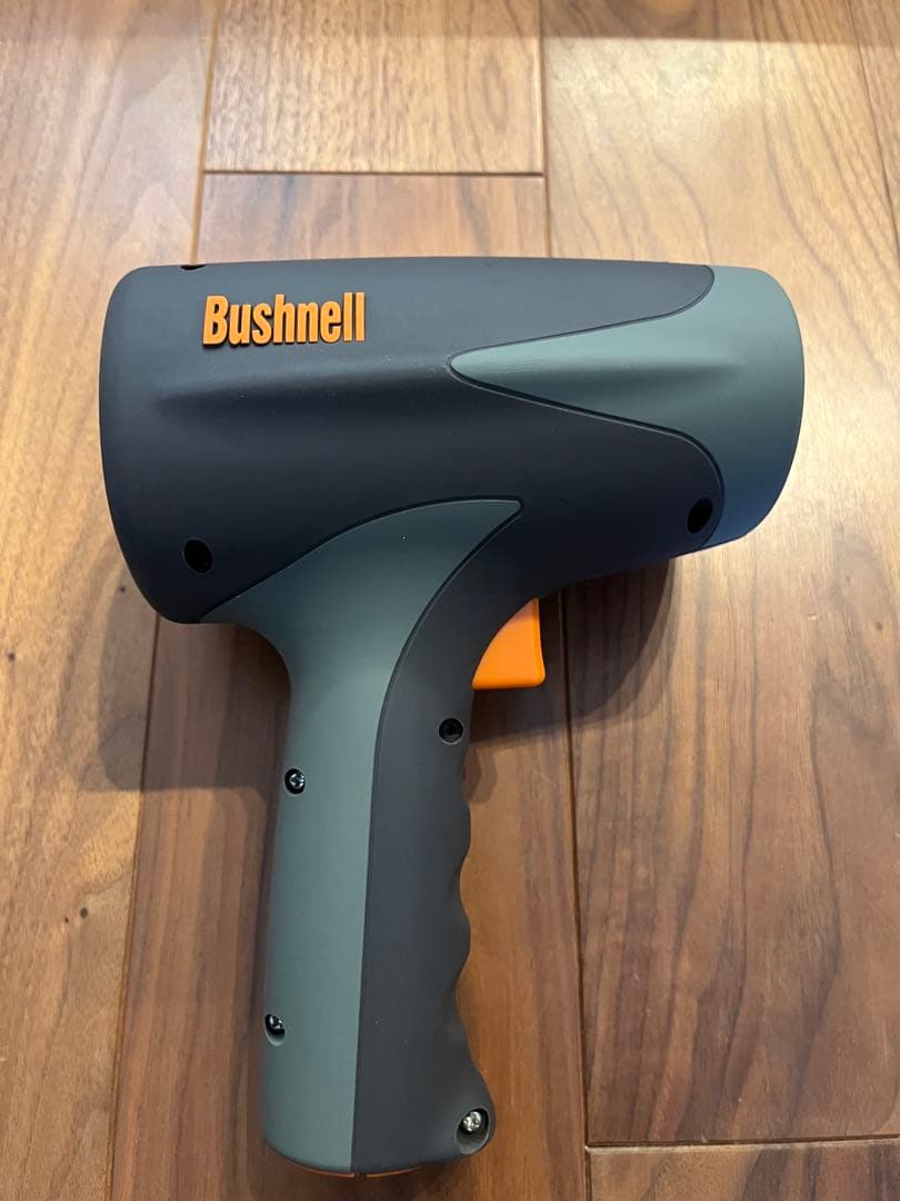 野球好き必見！練習用スピードガン電池入り　スピードスターV Amazon.co.jp: ブッシュネル(Bushnell) スピードガン スピードスターV