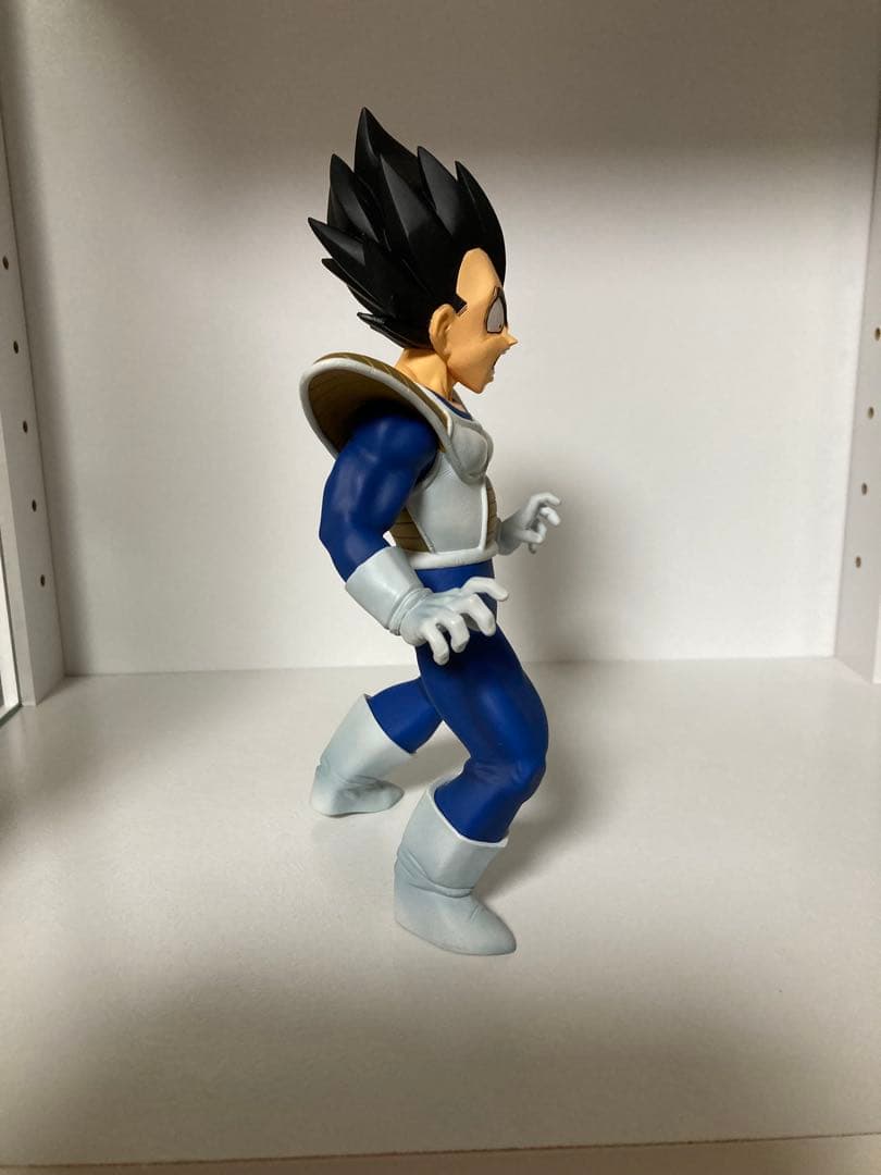ドラゴンボールアライズ　ベジータフィギュア
