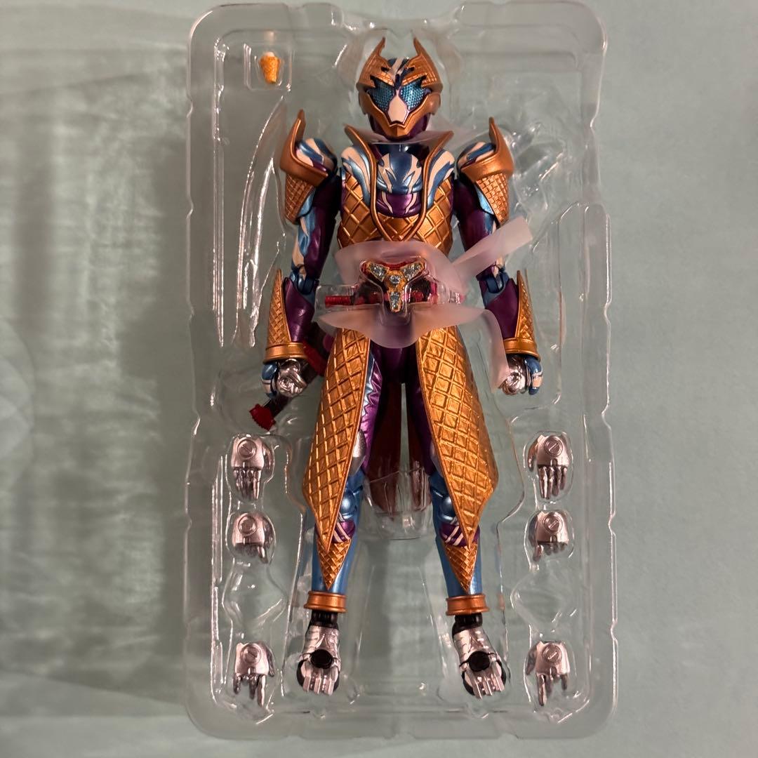 ブリザードソルベ　仮面ライダーガヴ　S.H.フィギュアーツ