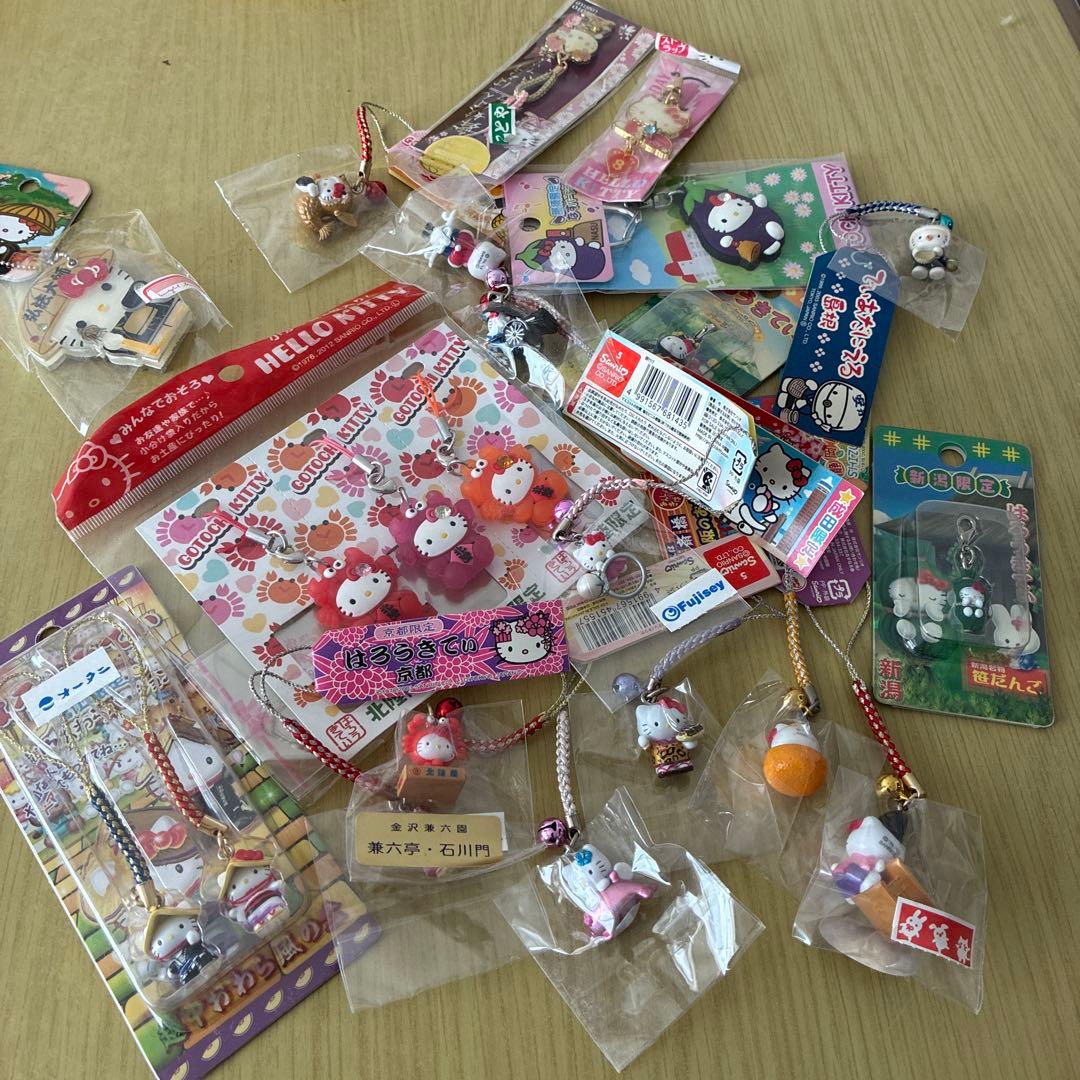 ハローキティ ご当地ぬいぐるみ ボールペン　キーホルダー　セット