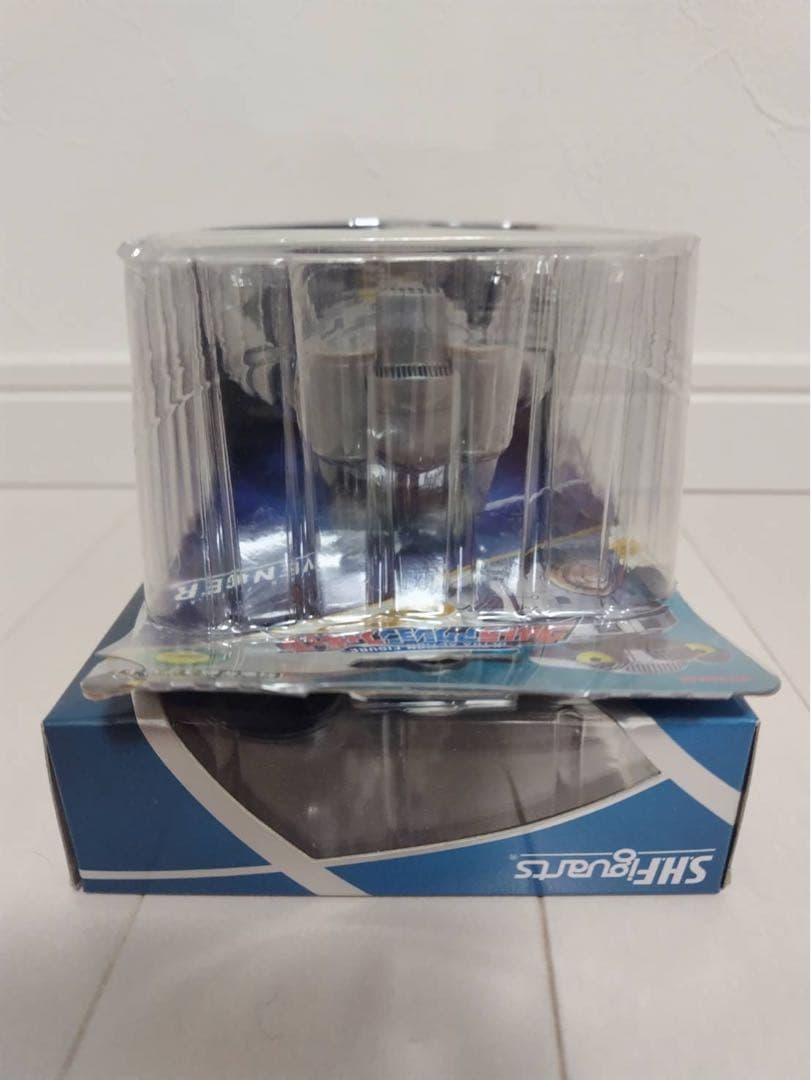 SHフィギュアーツ バルタン星人、特空機1号セブンガー フィギュアセット