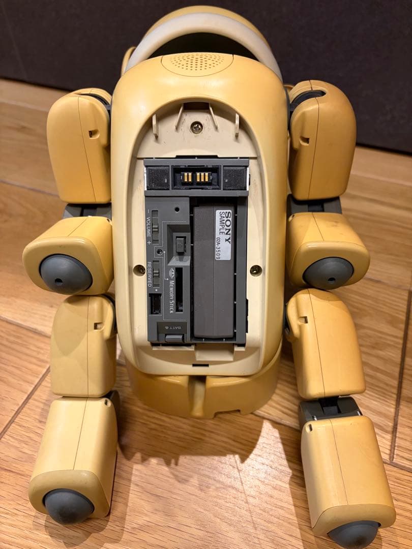 AIBO マカロン ラッテ 2体 ジャンク品 - メルカリ