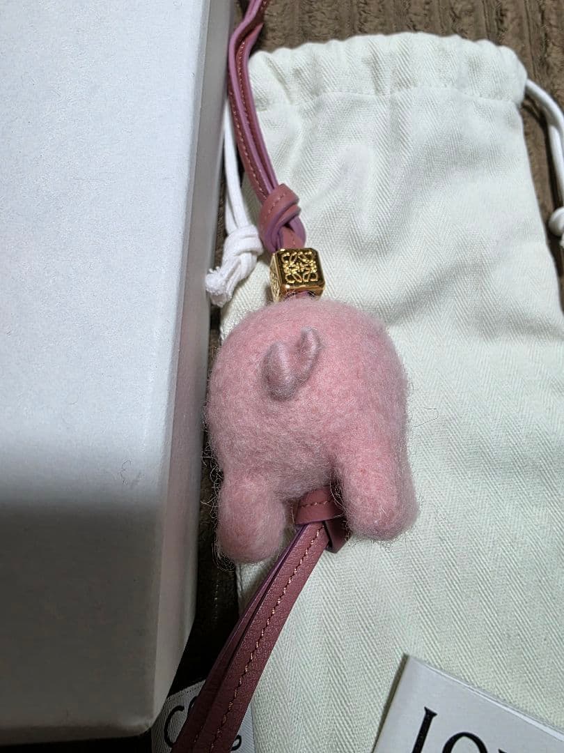 LOEWE ロエベ】チャーム│ぶたチャーム│アニマル