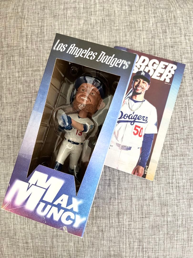 ドジャース マックスマンシー ボブルヘッド　Dodgers冊子　セット MLB マックスマンシー ドジャース ボブルヘッド 【スタジアム配布