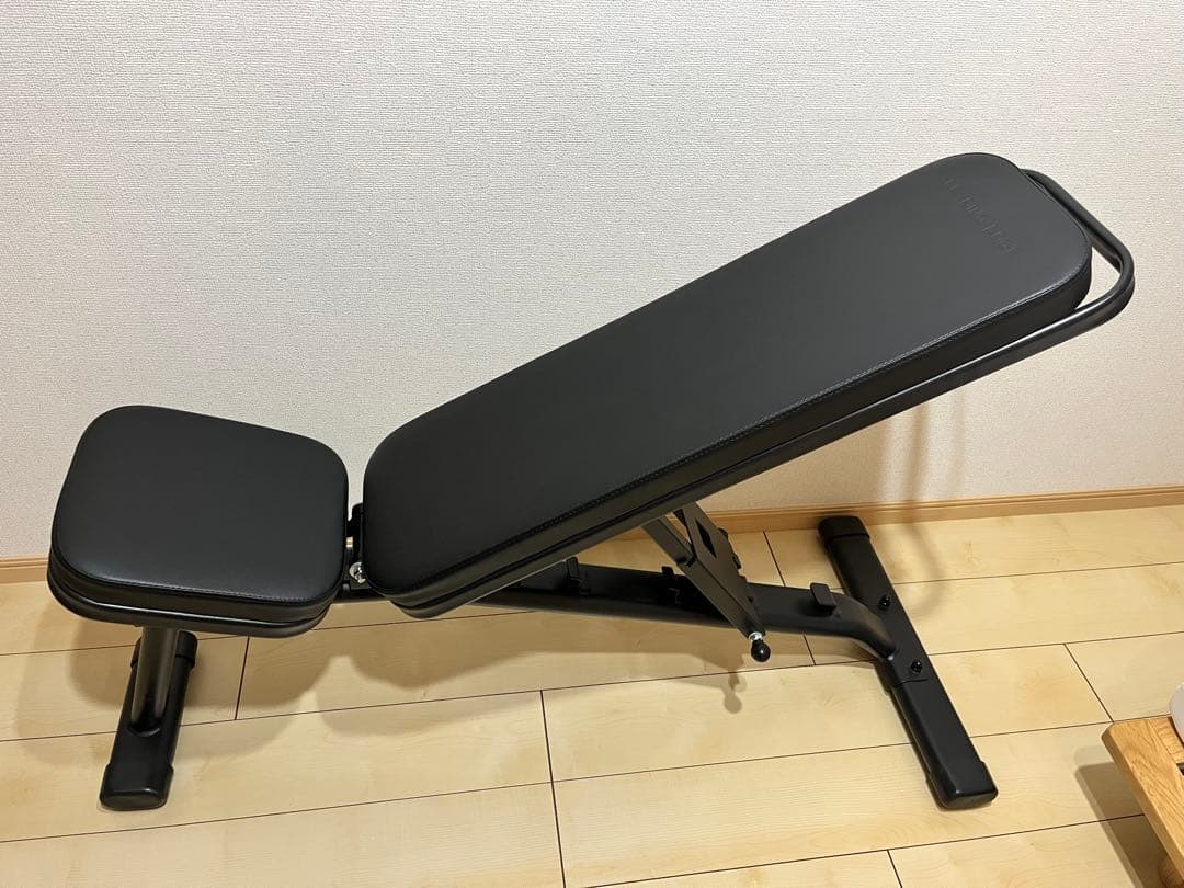 LEADING EDGE インクラインベンチ LE-B80 マルチポジションベンチ ｜ラインナップ｜トレーニング用品ブランド