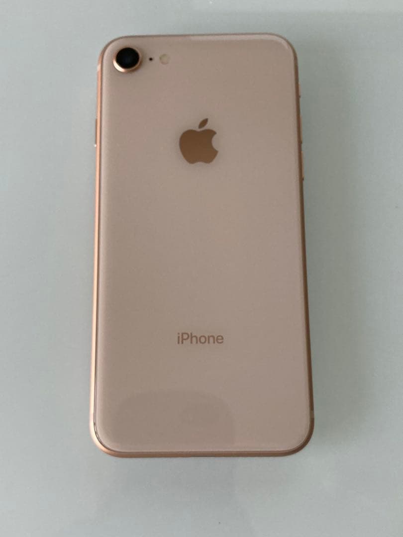 iPhone8　64GB　ゴールド美品 Amazon | 【整備済み品】 Apple iPhone 8 64GB ゴールド SIMフリー