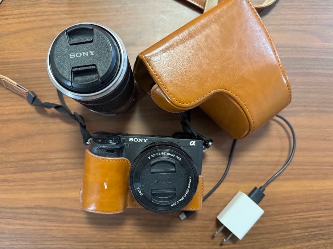 SONY α6400 ミラーレス一眼 カメラ ズームレンズ SONY ミラーレス一眼カメラ α6400 高倍率ズームレンズキット ブラック