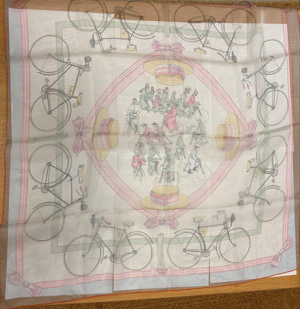 HERMES LES BECANES 自転車シルクスカーフ 70センチ 未使用 HERMES - 未使用 エルメス タグ付 カレ 70 モスリン LES BECANES