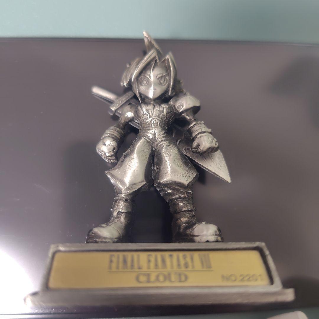 FINAL FANTASY VII クラウド クロムフィギュア NO.2201