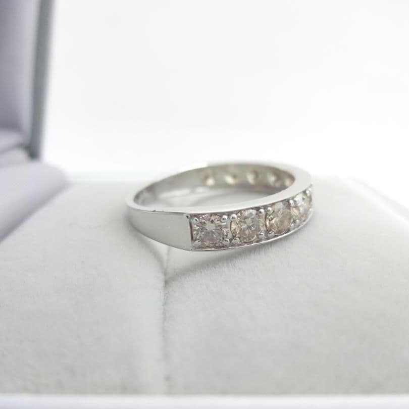 【澤田様】1.00ct　ダイヤモンド　ストレート　ハーフエタニティリングプラチナ