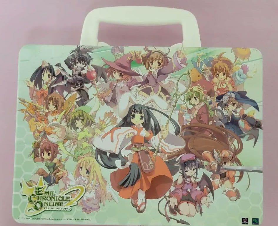 エミルクロニクルズオンライン　キャリーケースとビギナーズパッケージのセット