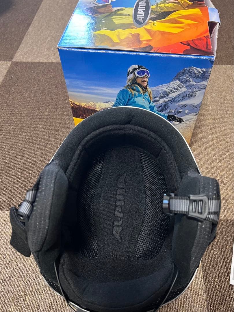 美品★アルピナalpina pro 6.3flex 58〜61サイズ　ヘルメット