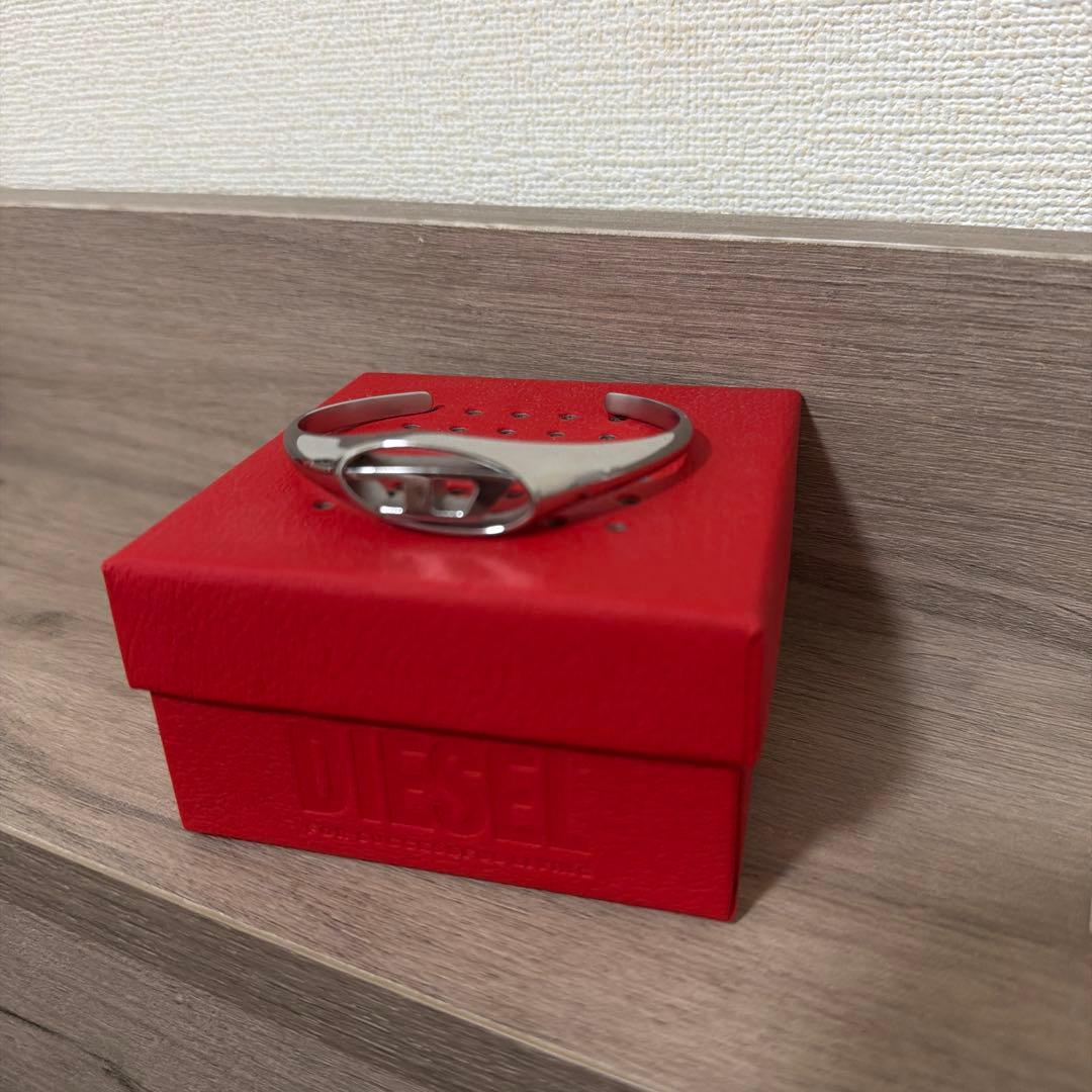 「最終値下げ」❗️DIESEL シルバーバングル ペアバングル / SGB-238-239 – BLESS