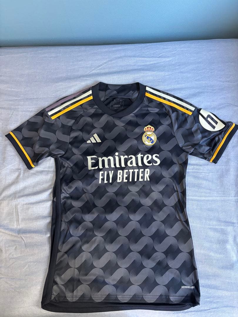 【正規品証明有】23-24レアルマドリード アウェイユニフォーム　#5べリンガム adidas レアルマドリード 23/24 ユニフォーム アウェイ 半袖 レプリカ