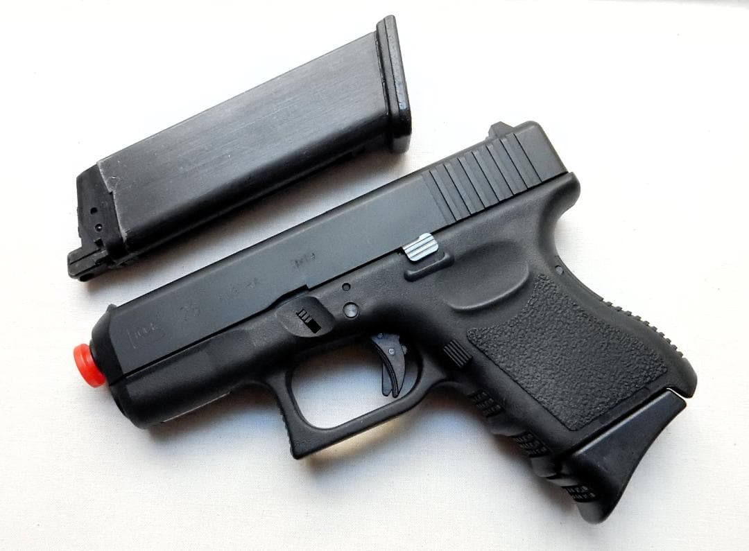 モデルガン　KSC グロッグ26 ガス・ブローバック ＊8/15まで早い者勝ち＊