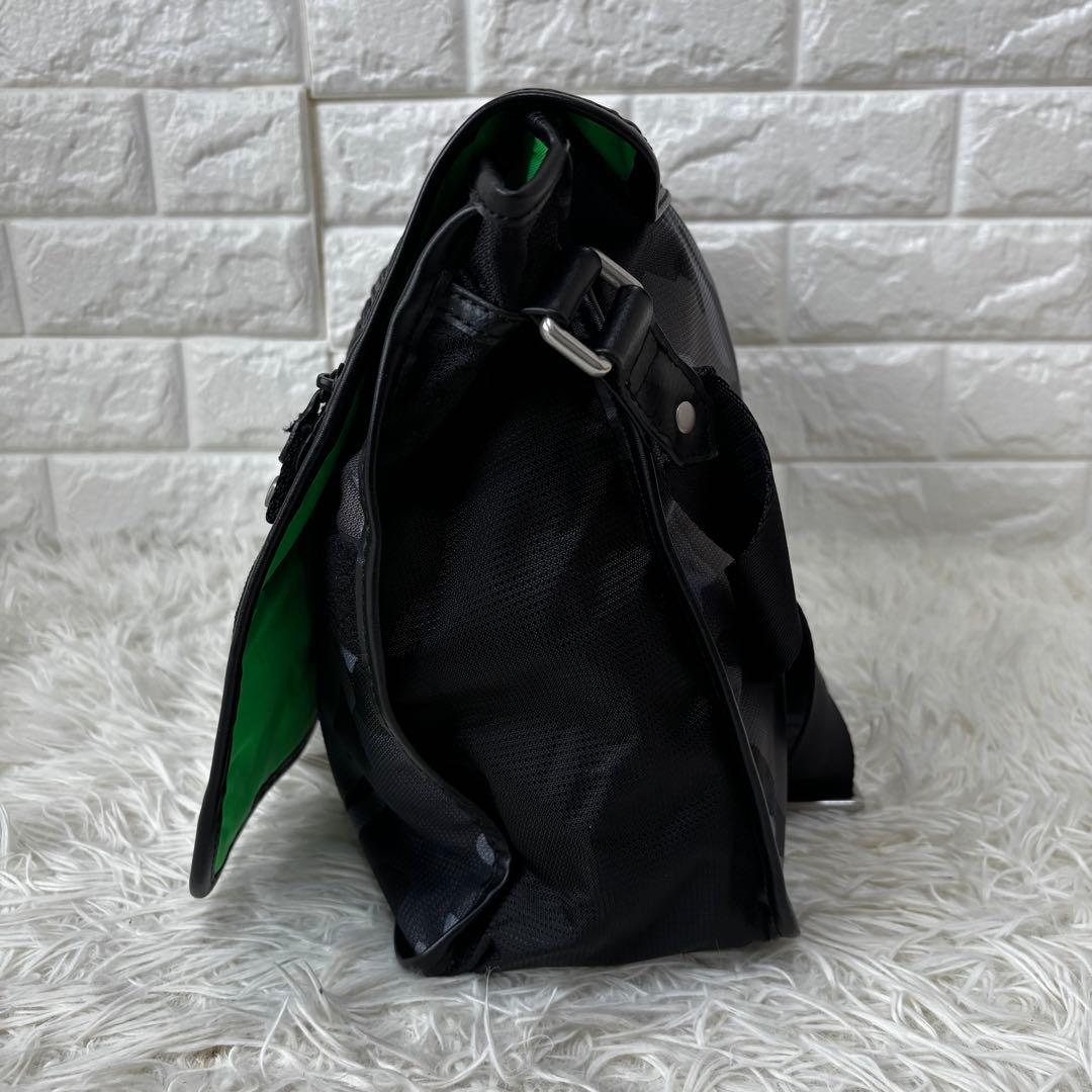 DIESEL✨大容量メッセンジャーバッグ レザーナイロン カモフラ 刻印