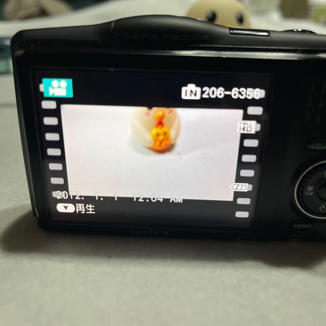 デジカメ FUJIFILM FINEPIX F800EXR 《ジャンク》