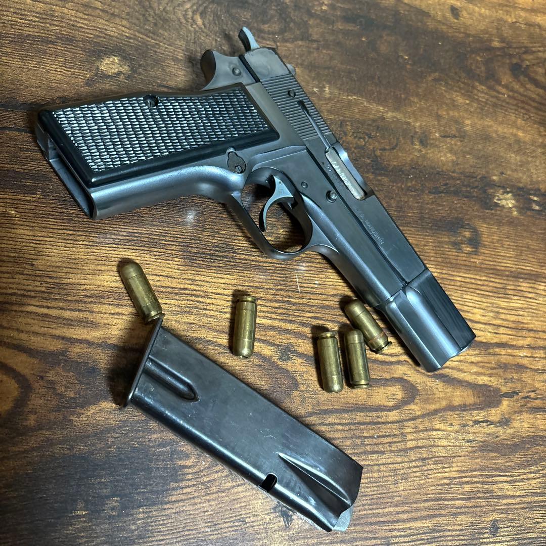 マルシン　ブローニングハイパワー マルシン発火モデルガン ブローニングハイパワー ミリタリー HW 木製