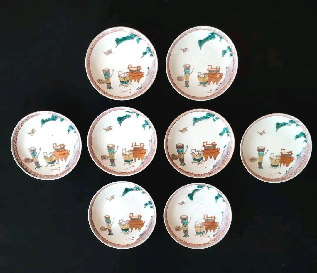 色絵　小皿　８枚 再入荷】マルヒロ BARBAR（波佐見焼）/ 色絵・小皿 - “ MIGRATORY