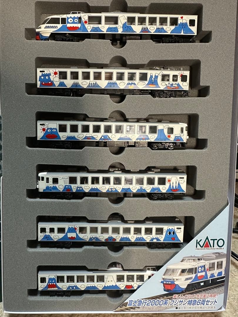 KATO 10-238 富士急行2000系フジサン特急6両セット