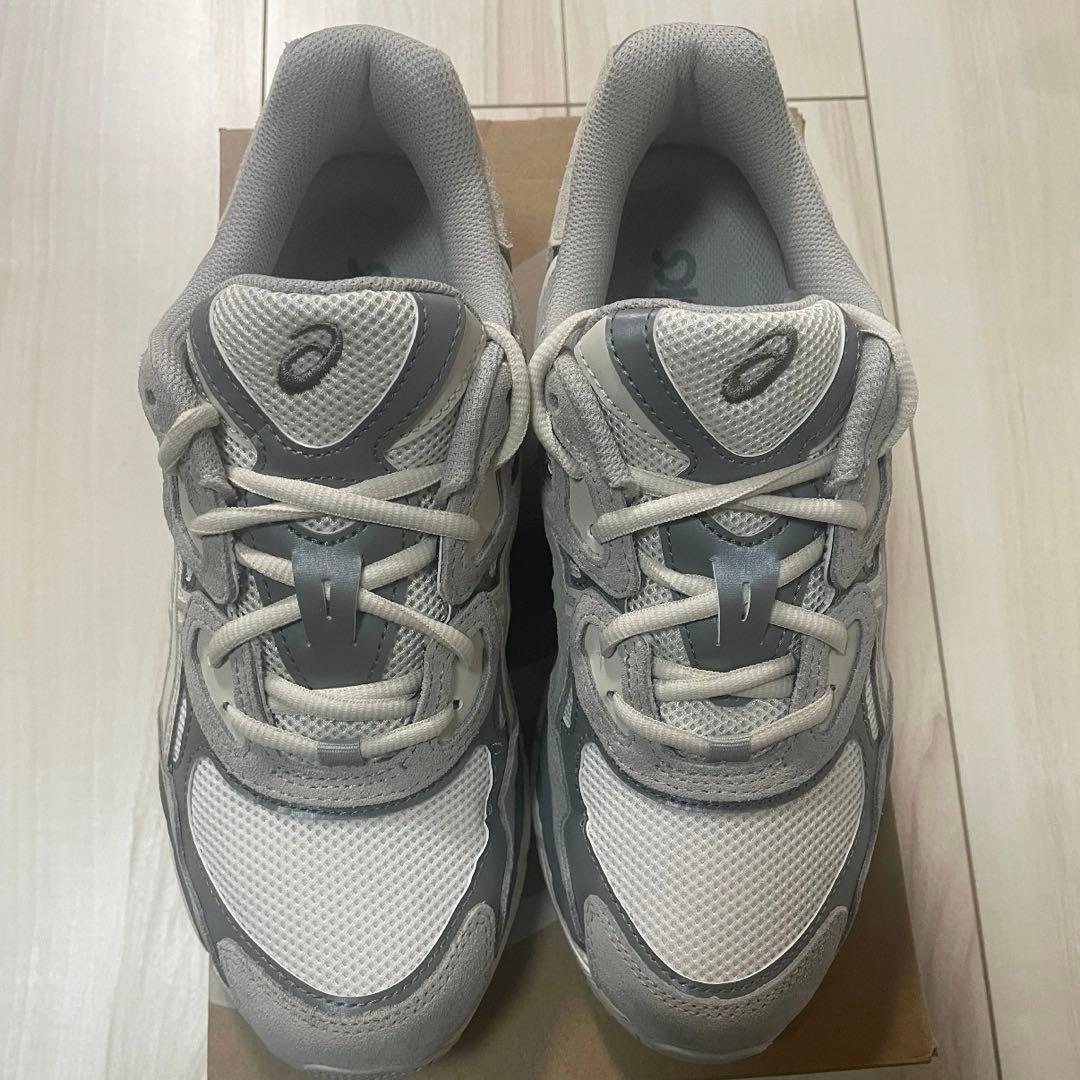 靴 ASICS gel nyc cream oyster gray 26.5cm