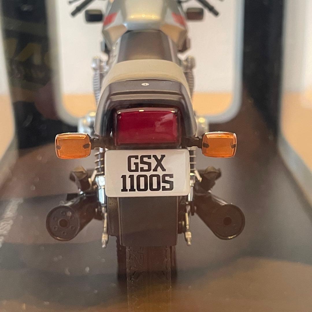 AUTOart Suzuki GSX1100S KATANA 刃 1:12 - メルカリ