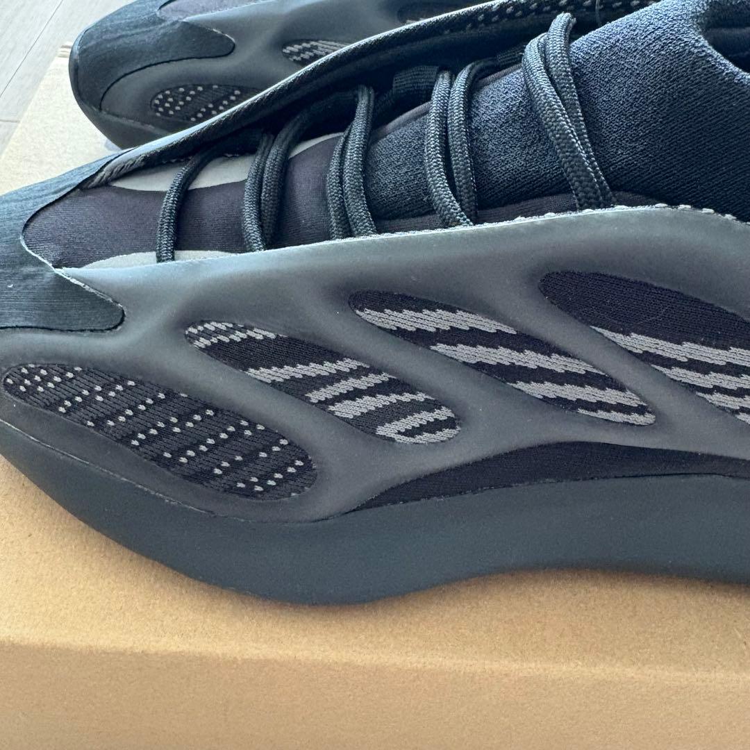 1日限定値下げ‼️ adidas yeezyスニーカー　28.0cm