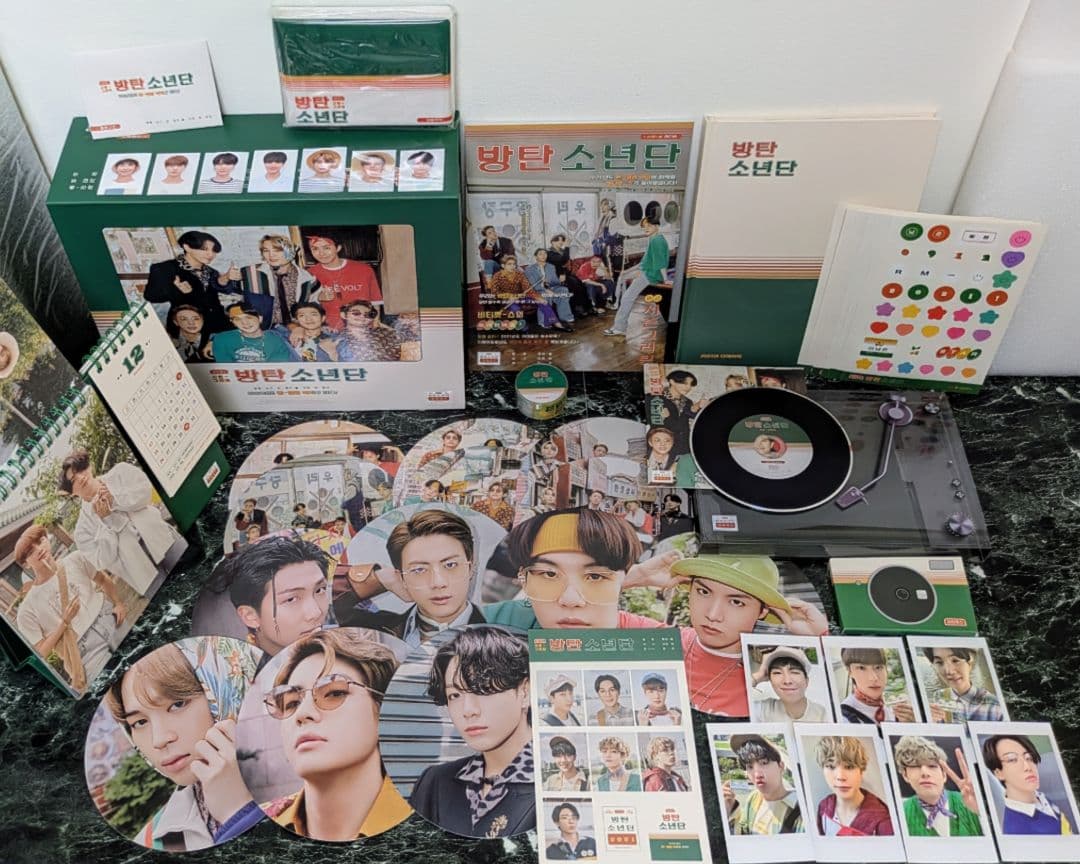 BTS SEASONS GREETINGS 2015 〜 2022 DVD