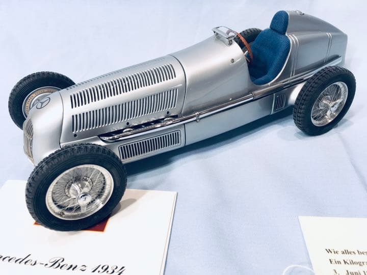 CMC 1/18 メルセデス ベンツ W25　1934　未使用、未展示