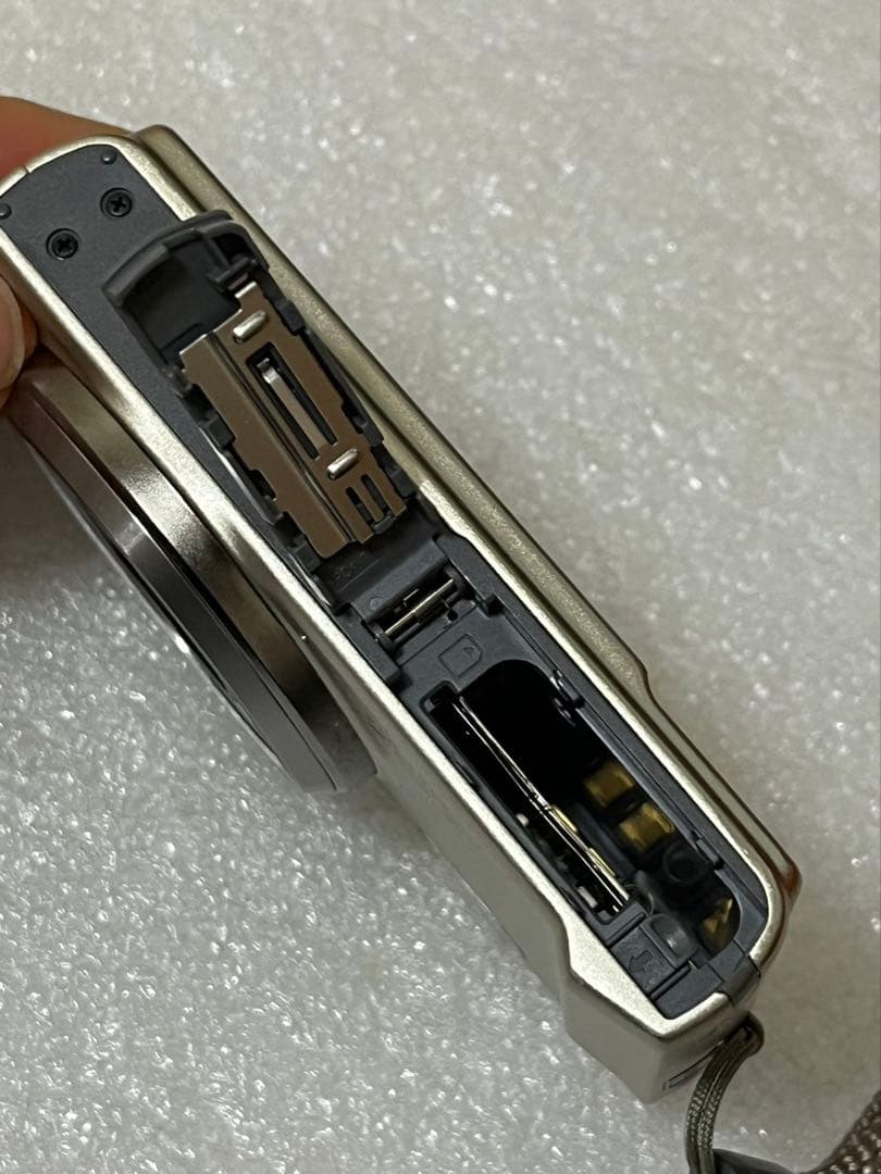 CASIO EX-ZS150 デジタル 16.1MP 12.5倍ズーム動作未確認