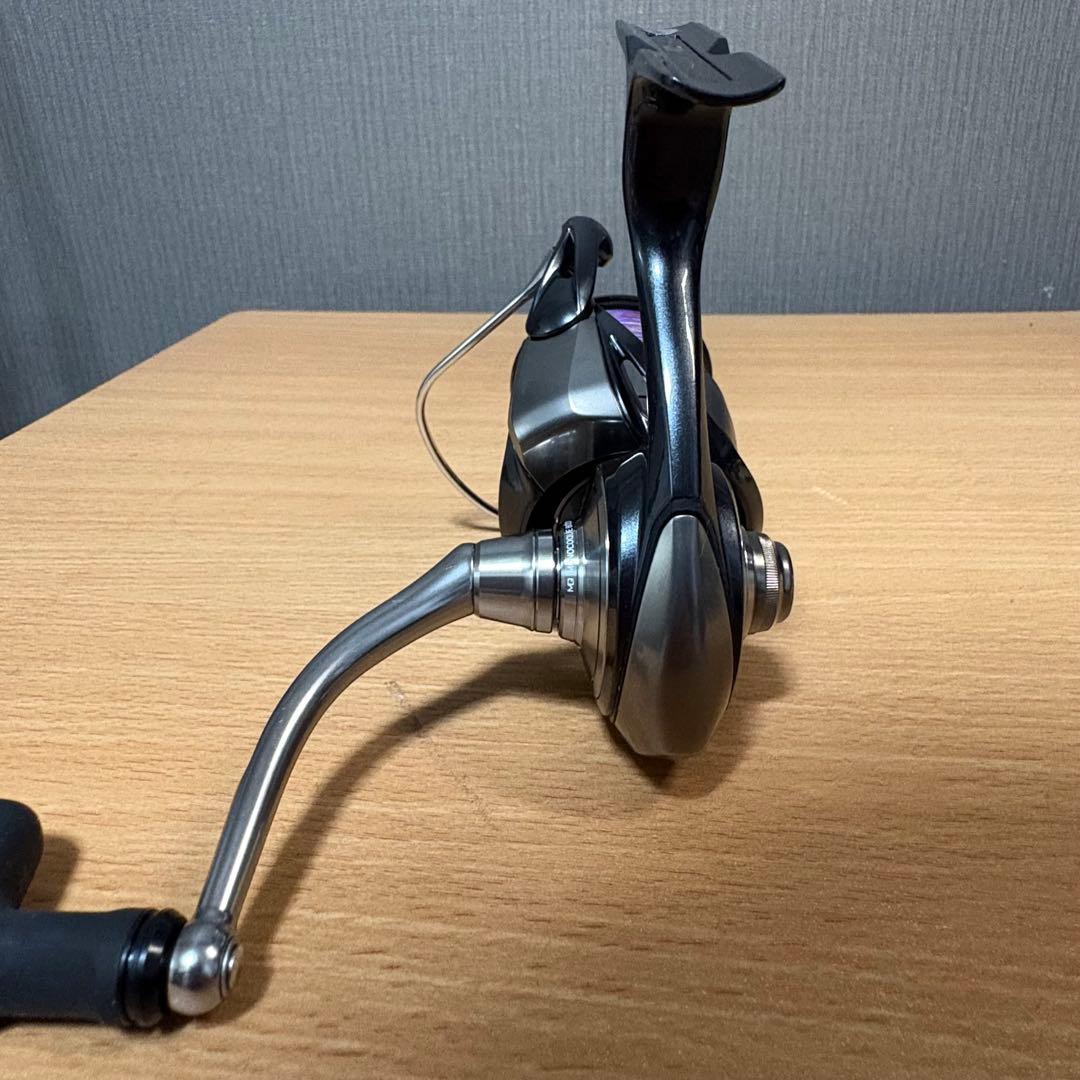 ひ*ー様 ダイワ 24セルテートLT3000-XH SLPWorksハンドルノブ - メルカリ