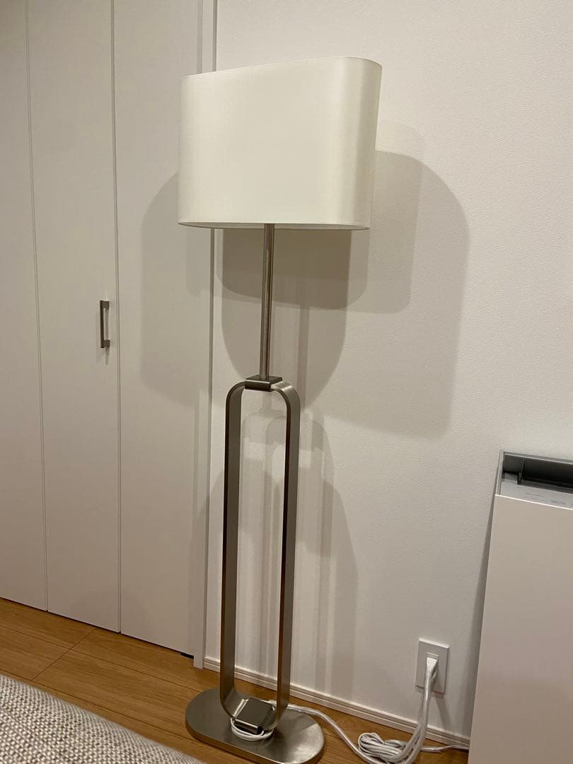 【美品】UPPVIND ウップヴィンド